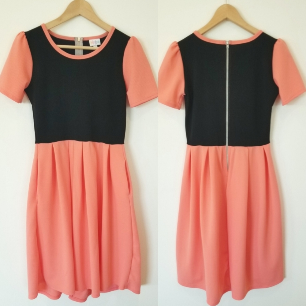 LulaRoe Amelia Black & Coral Midi Color Block Textured Fit & Flare Dress EUC